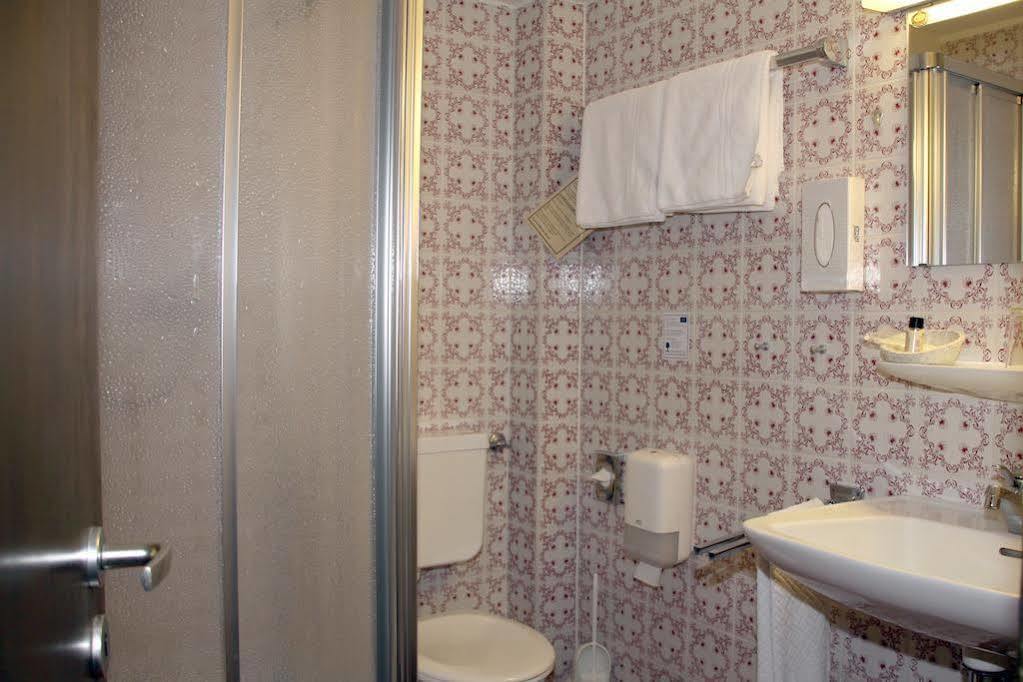 Hotel Schoene Aussicht Хорнберг Экстерьер фото